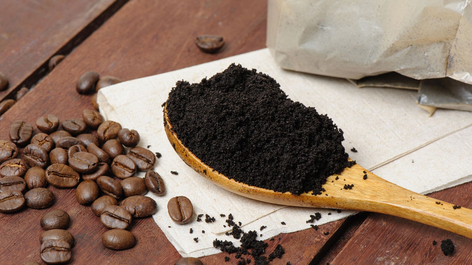 Does burning coffee grounds get rid of mosquitoes? Homes & Gardens
