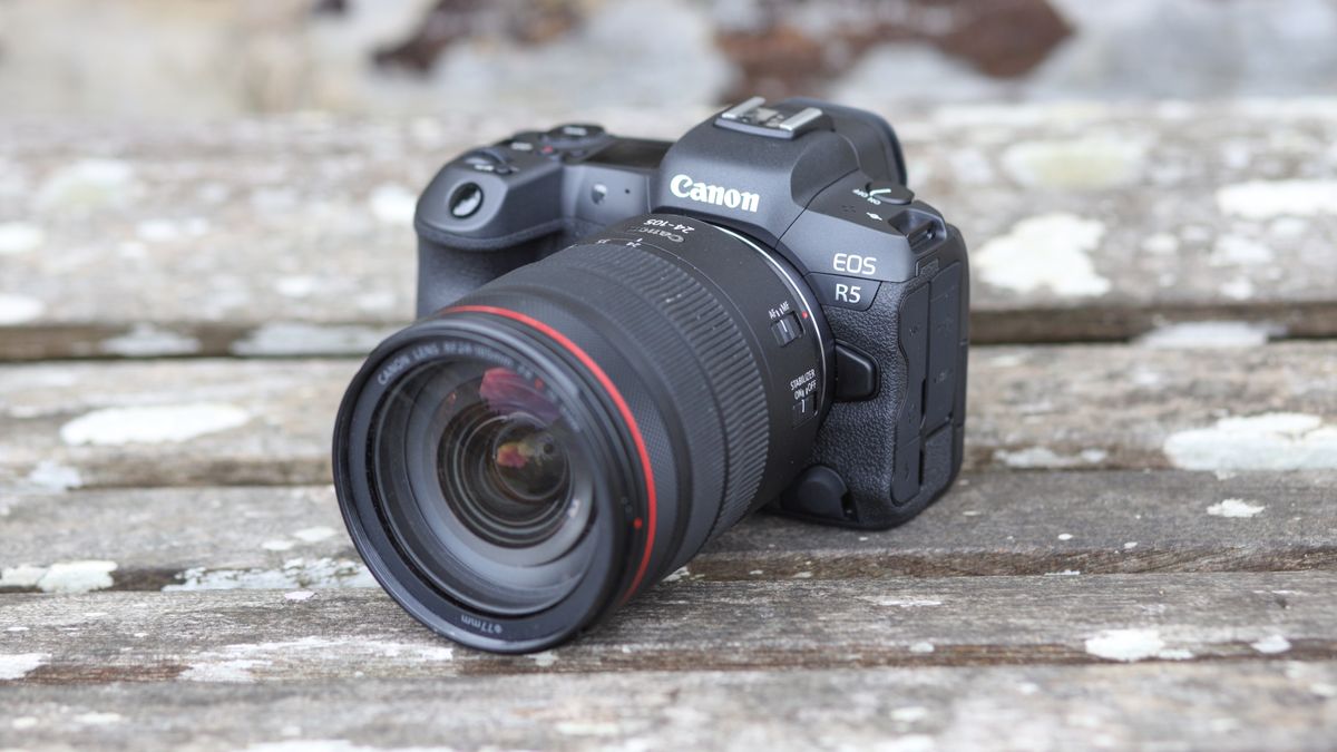 Canon EOS R5 Mark II has been spotted out in the wild