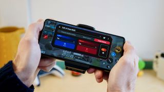 Asus ROG Phone 8 Pro scherm