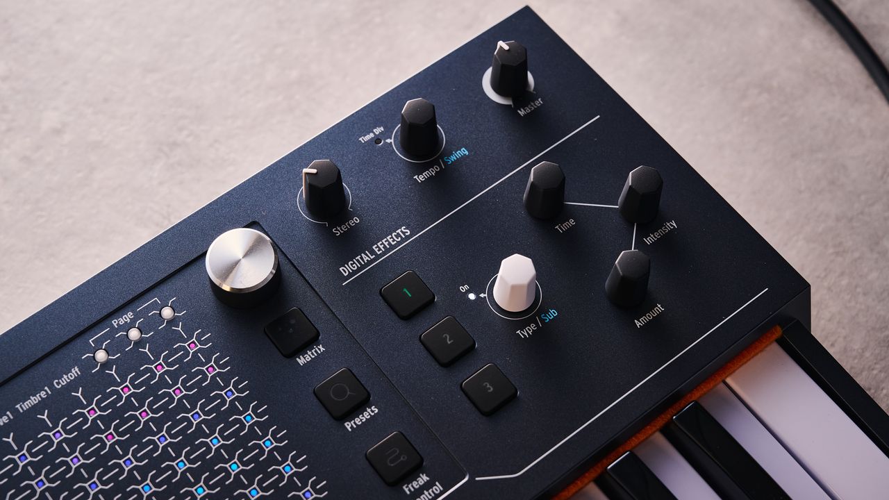 Arturia MiniFreak 49