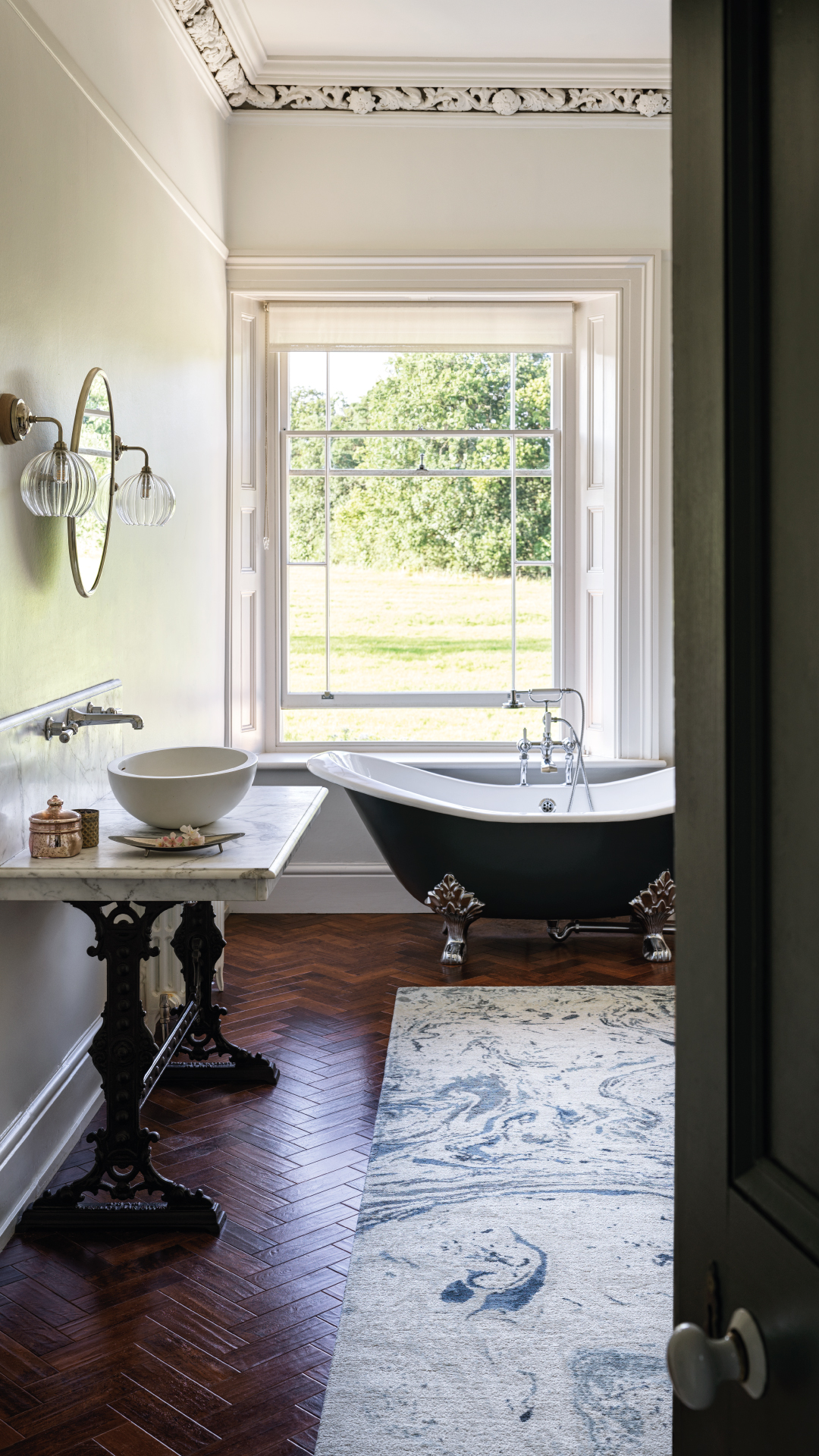 ‘It Will Effortlessly Elevate Your Space!’ 5 Bathroom Curation Tricks ...