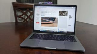 MacBook Pro 13-inch 2020 display