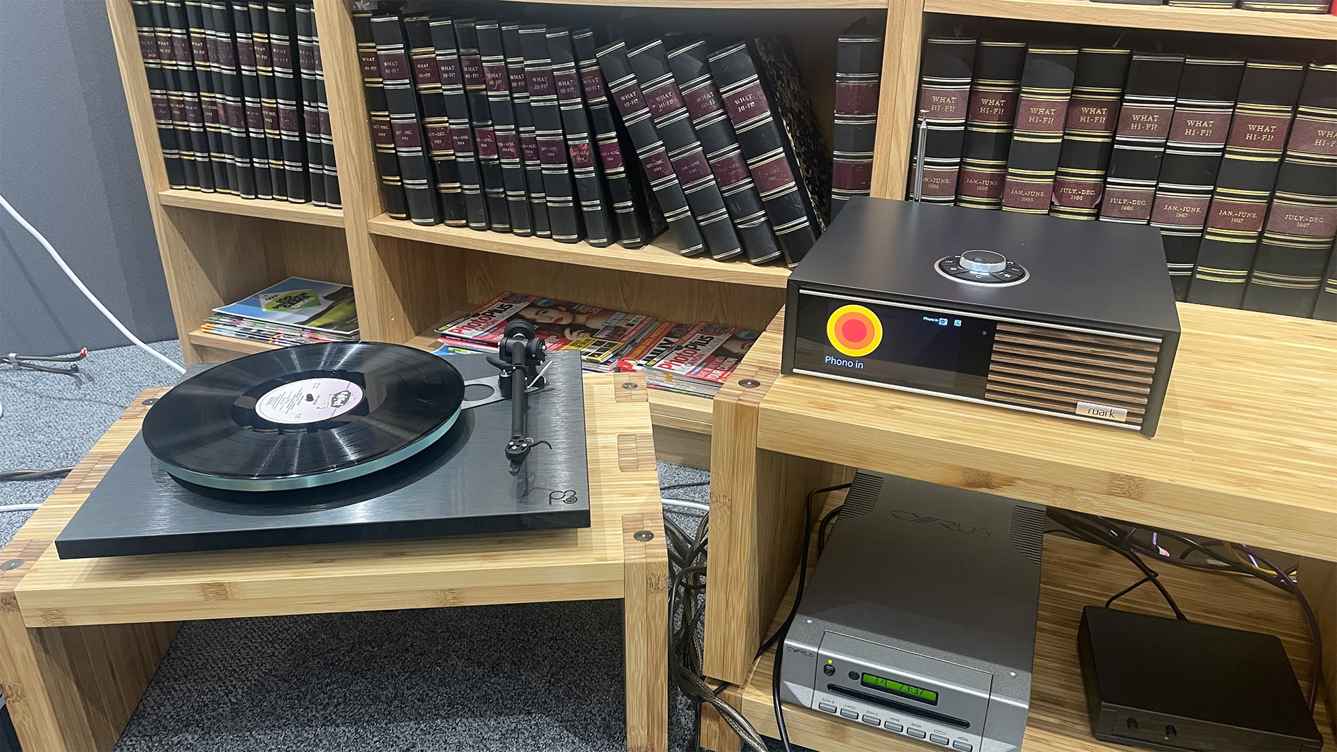 Ruark R610 streaming amplifier in test room