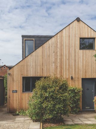 bungalow extension with larch timber cladding