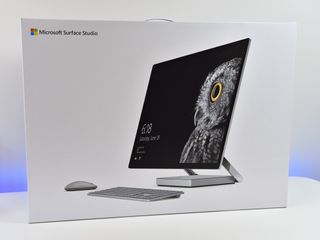 Microsoft Surface Studio box