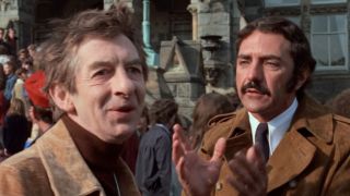 William Peter Blatty talking at Jack MacGowran in The Exorcist