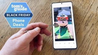 Moto G Stylus 5G 2024 with stylus in action and Black Friday badge