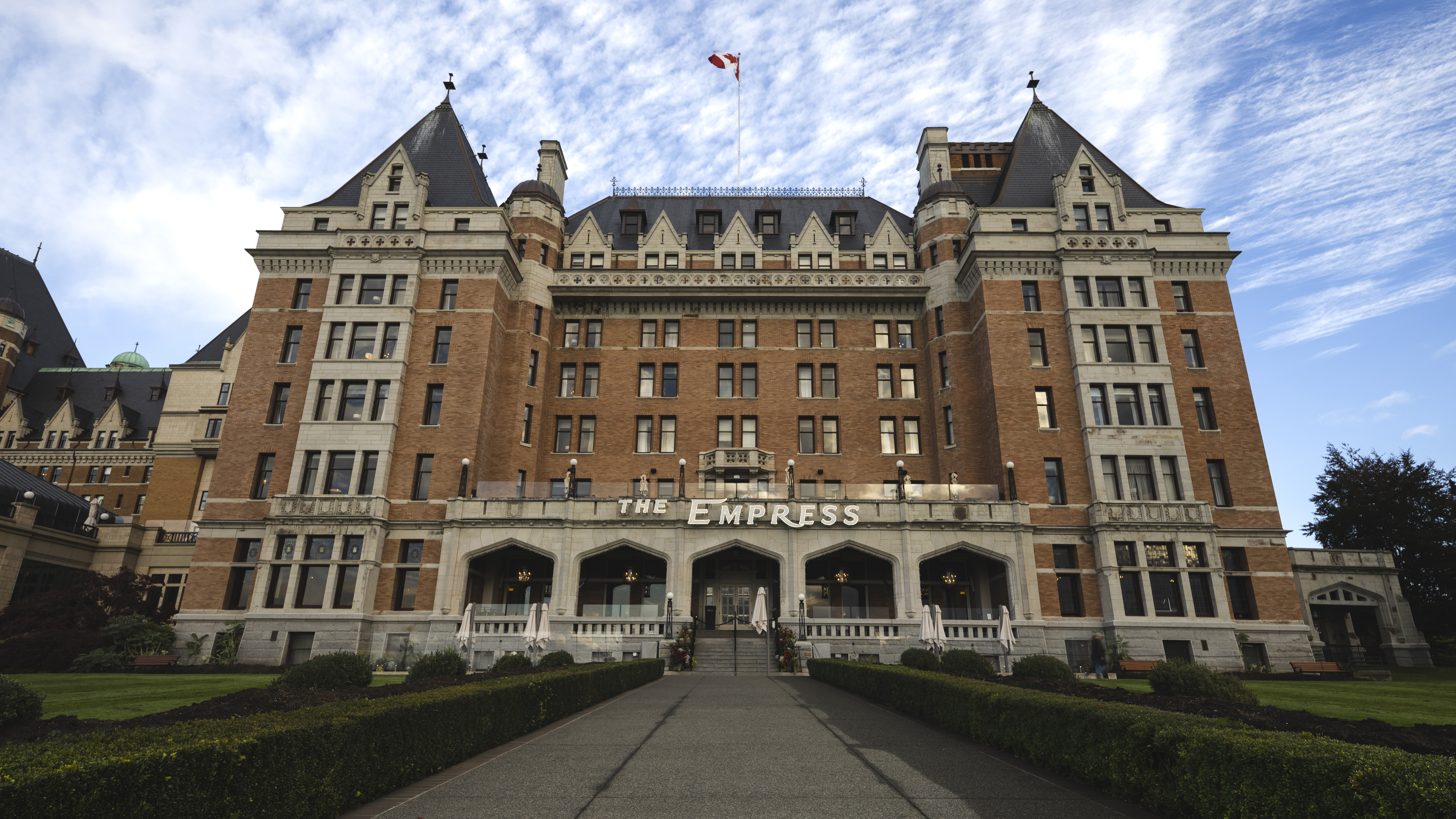 Laowa 17mm f/4 Zero-D Tilt-Shift