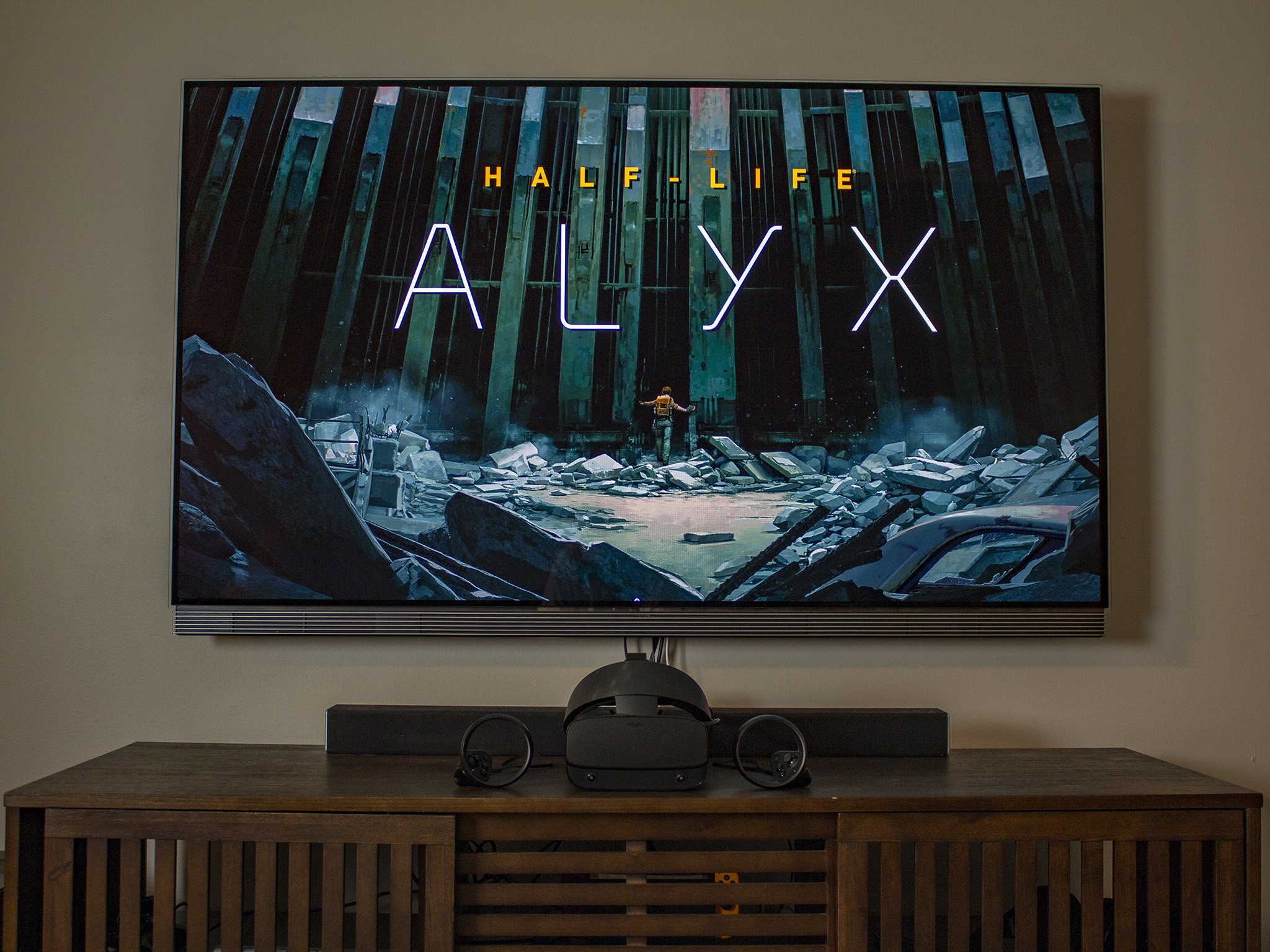 New off-screen Half-Life: Alyx footage gives a closer look at the VR  experience