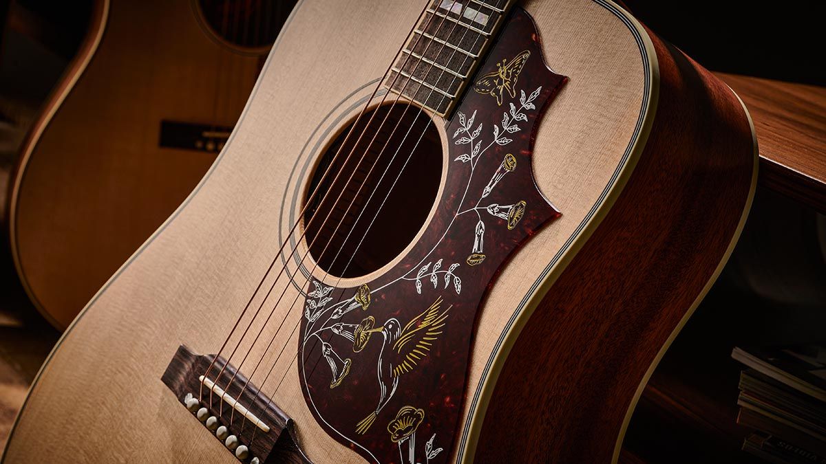 Gibson Faded Hummingbird