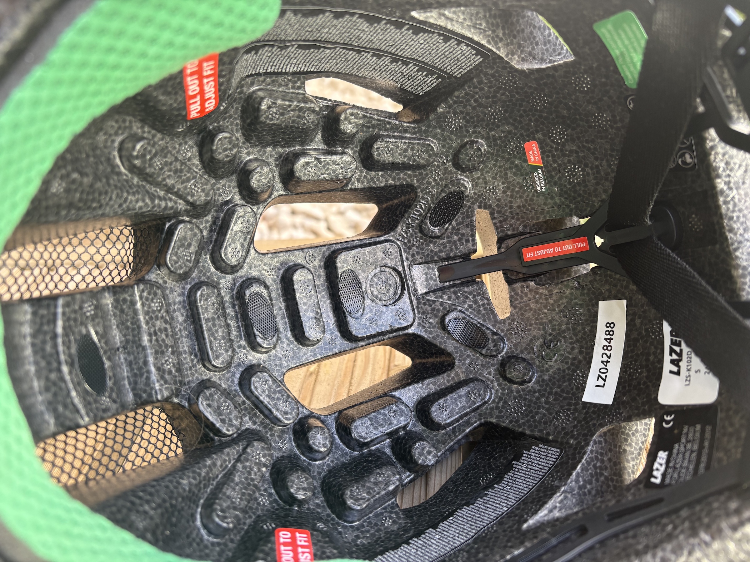 Lazer Nutz Kineticore helmet