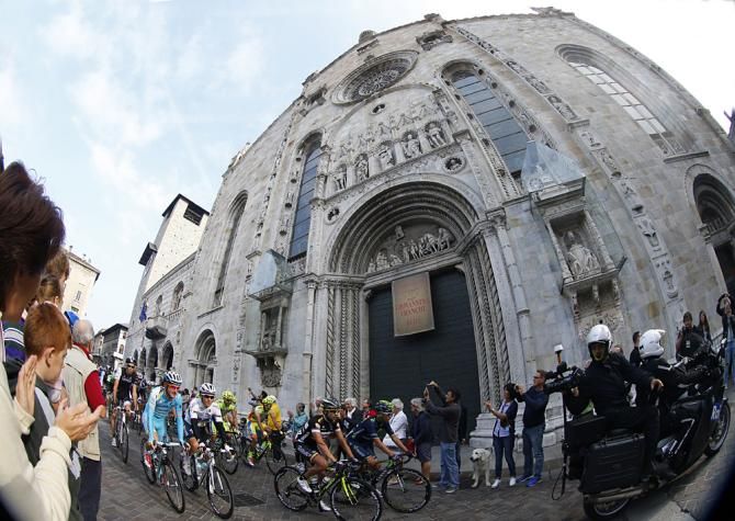 The riders at the start of Tour of Lombardy