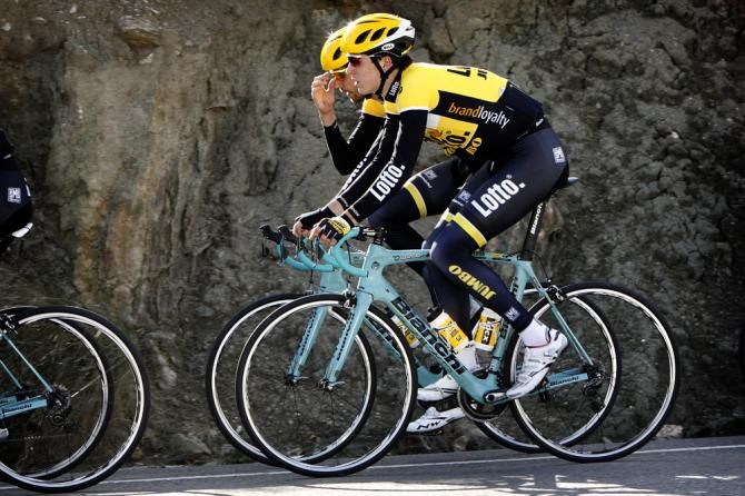 The LottoNL-Jumbo riders on their Oltre XR.2 bikes