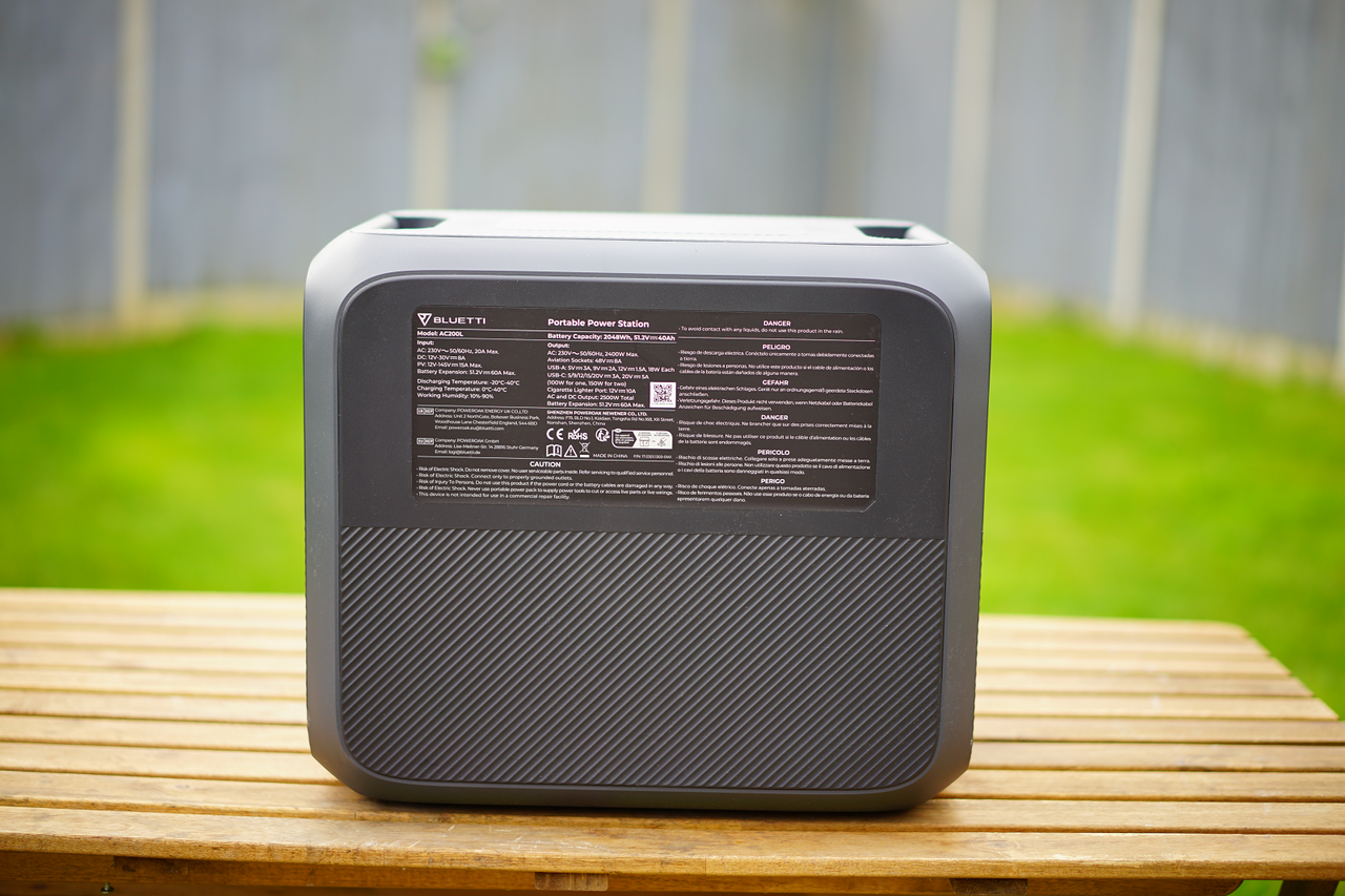 Bluetti AC200L during our testing process