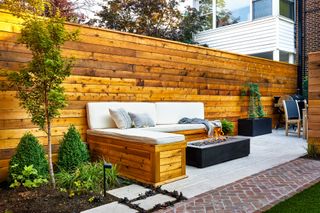 outdoor seating, fire pit seating, built-in fire pit seating