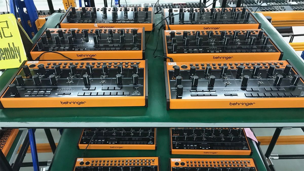 Behringer Crave 