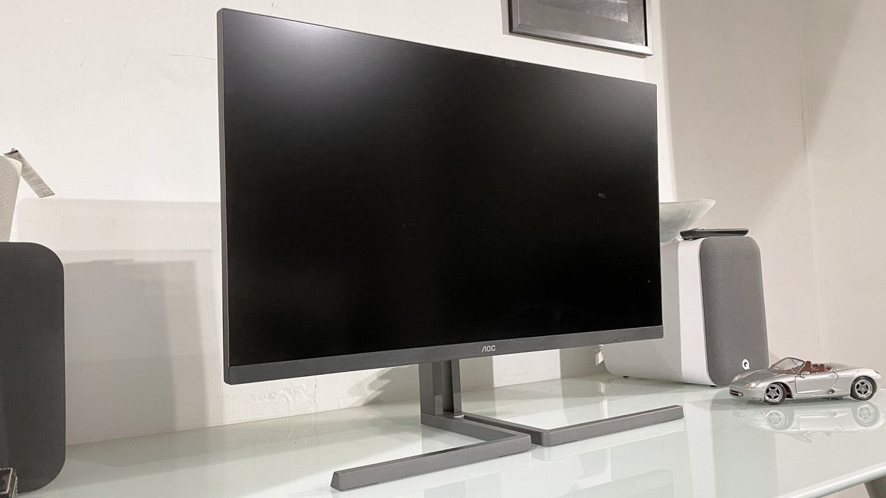 AOC Graphic Pro U32U3CV during our review