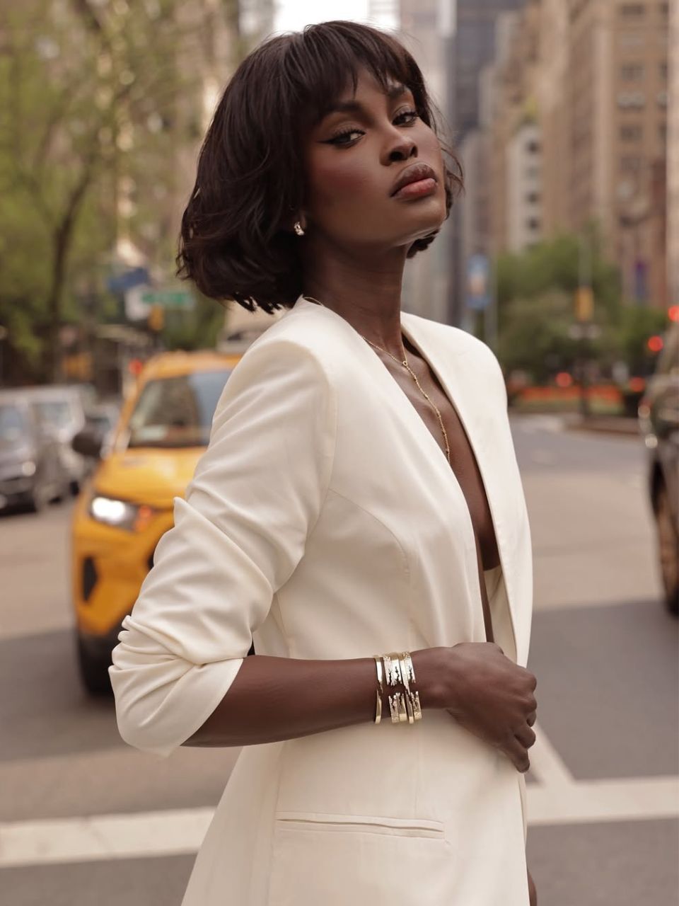 An image of @lefevrediary with a bob