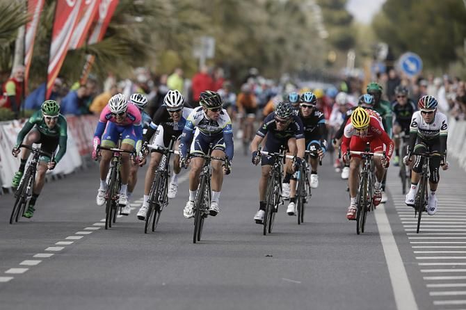 The sprint into Playa de Muro