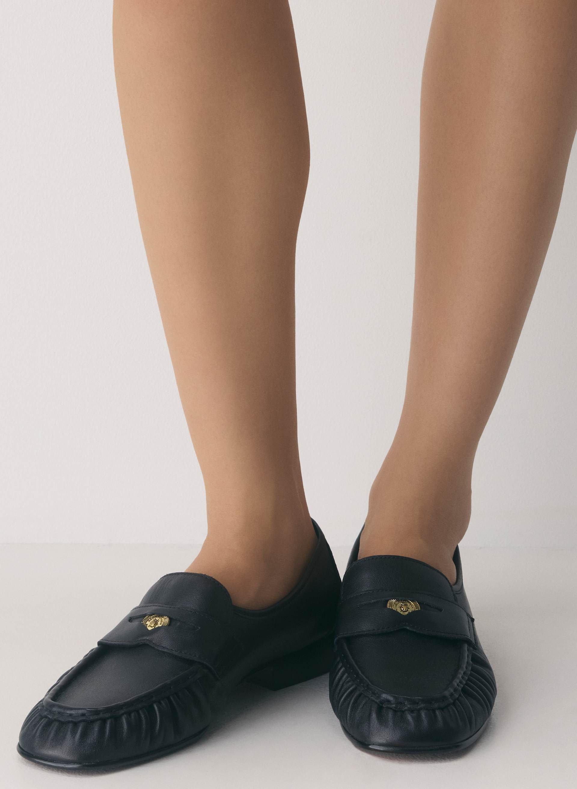 X Aritzia Milton Loafer