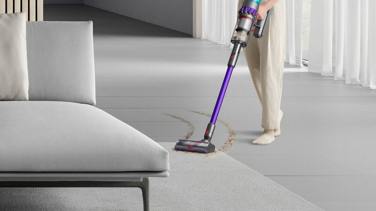 Dyson's Gen5 Detect Cordless Vacuum Is So Powerful It Can Suck Up ...