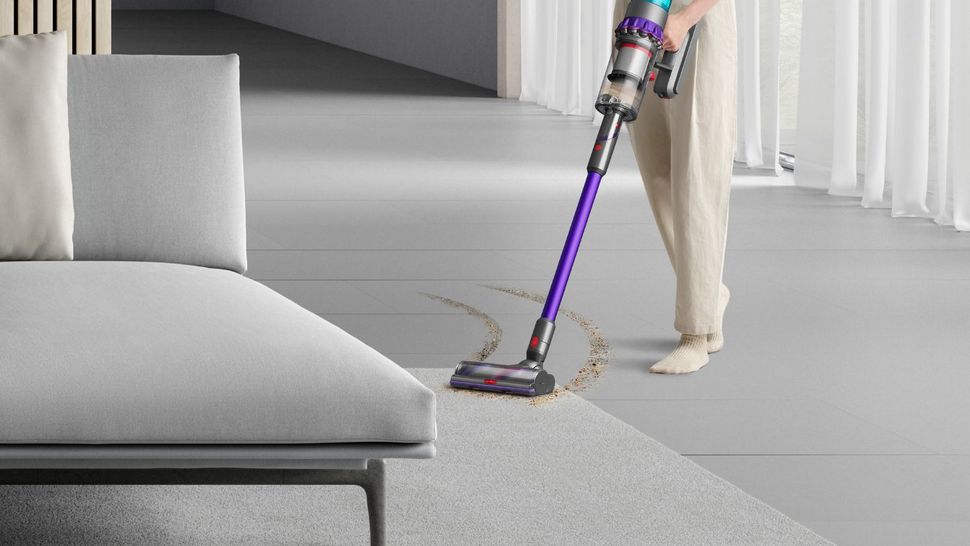Dyson's Gen5 Detect cordless vacuum is so powerful it can suck up ...