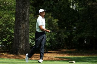 Tiger Woods In Battle To Make Cut