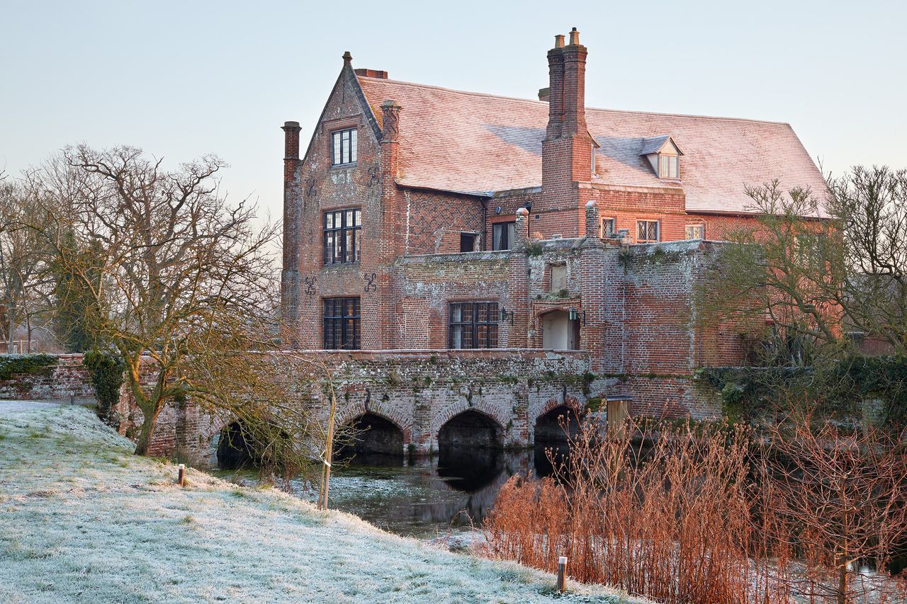 exterior of Jacobean manor house