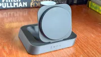 Zens Nightstand Charger Pro 2 (★★★☆☆)