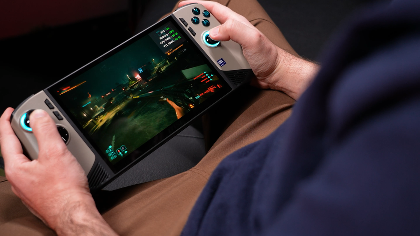 MSI Claw 8AI+ - Playing Cyberpunk 2077