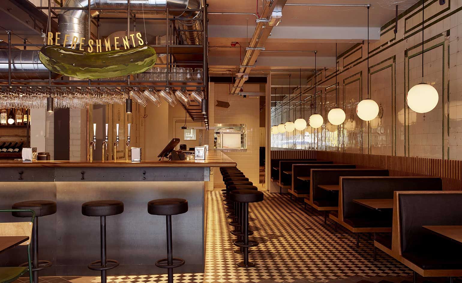 Monty’s Deli Wallpaper