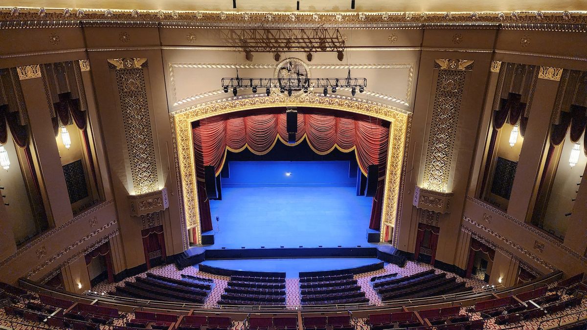 The historic Stifel Theatre in St. Louis donned with a new d&amp;b KSL sound system.