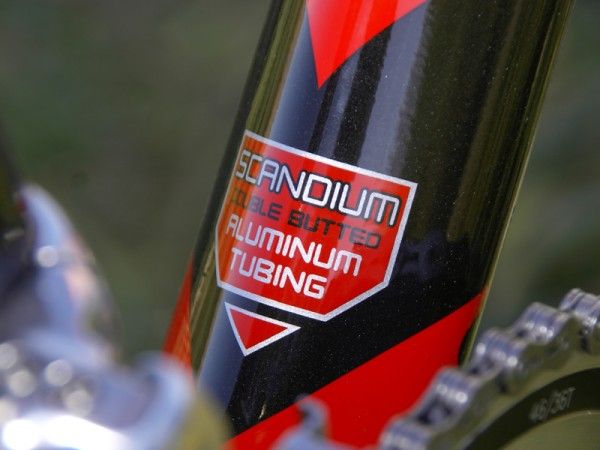 The double-butted scandium frame isn't as light as we had hoped at 1540g (52cm) but it should be rigid enough for even the strongest riders