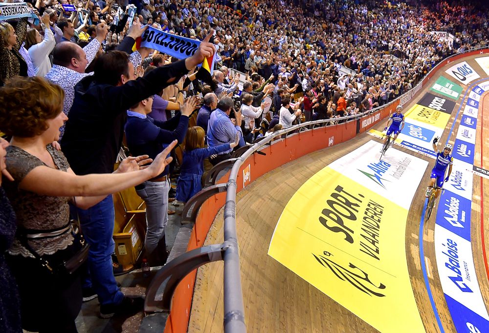Spectators erupt for Gent Six Day winner Iljo Keisse and Elia Viviani