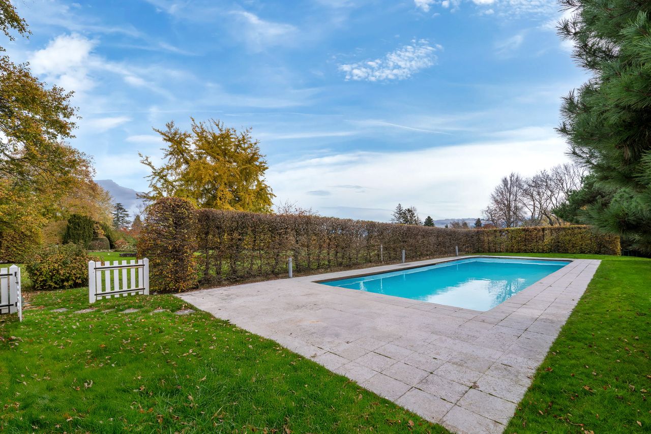 Images of La Paisible in Lausanne