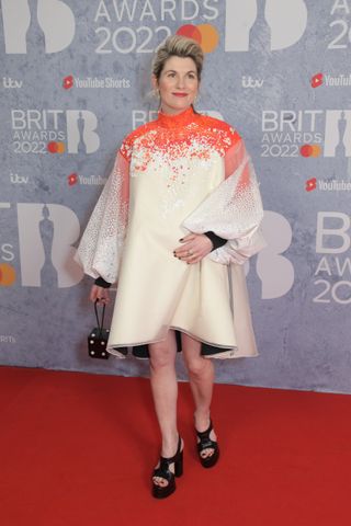Jodie Whittaker pregnant LONDON, ENGLAND - FEBRUARY 08: (EDITORIAL USE ONLY) Jodie Whittaker arrives at The BRIT Awards 2022 at The O2 Arena on February 8, 2022 in London, England. (Photo by David M. Benett/Dave Benett/Getty Images)