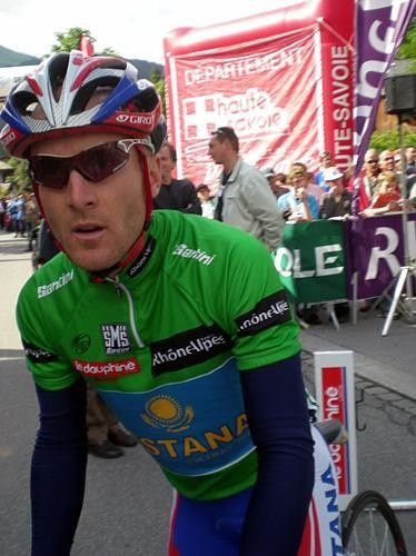 Levi Leiphimer wears the green jersey. The American is second in the points classification behind Valverde.