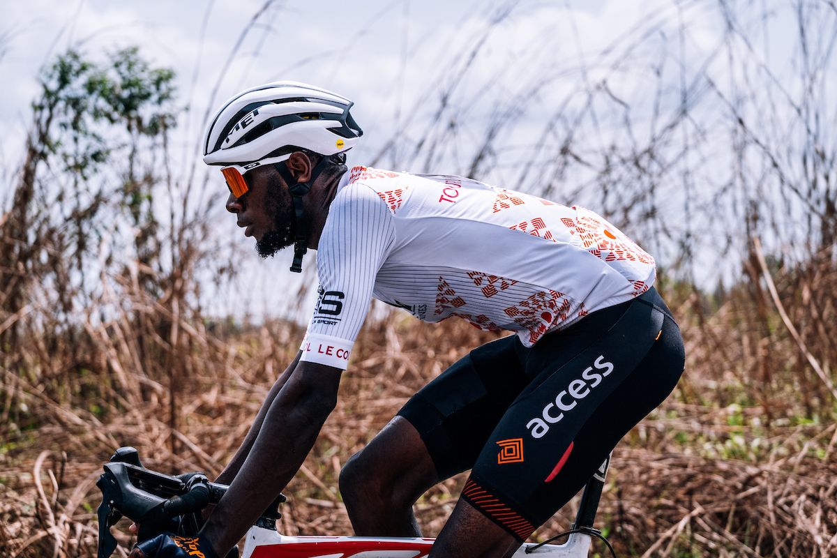 Picture by Oskar ScarsbrookSWpixcom 2630042023 Cycling SIS Science in Sport Tour de Lunsar 2023 Sierra Leone Africa