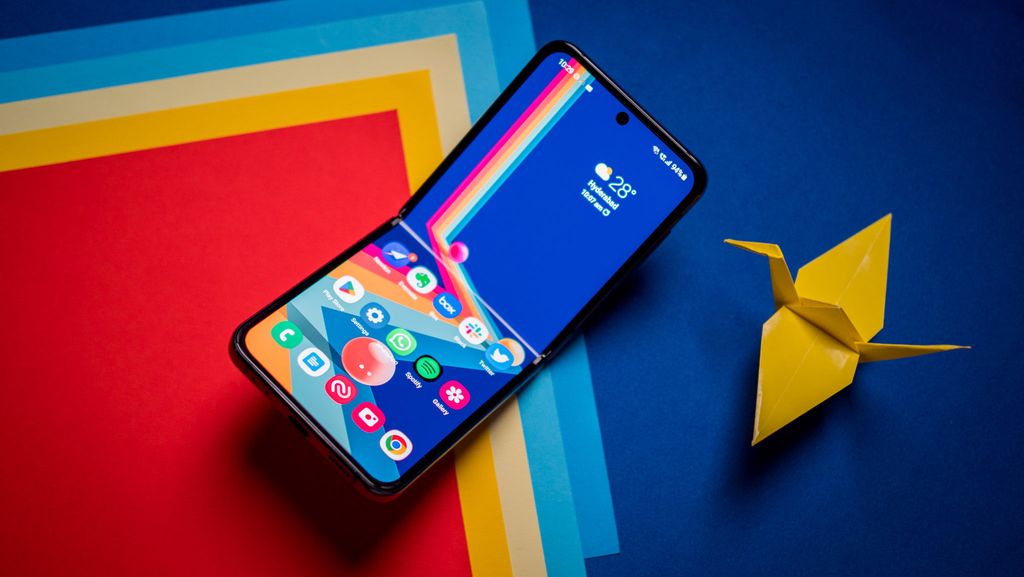 Best small phone 2023 Android Central