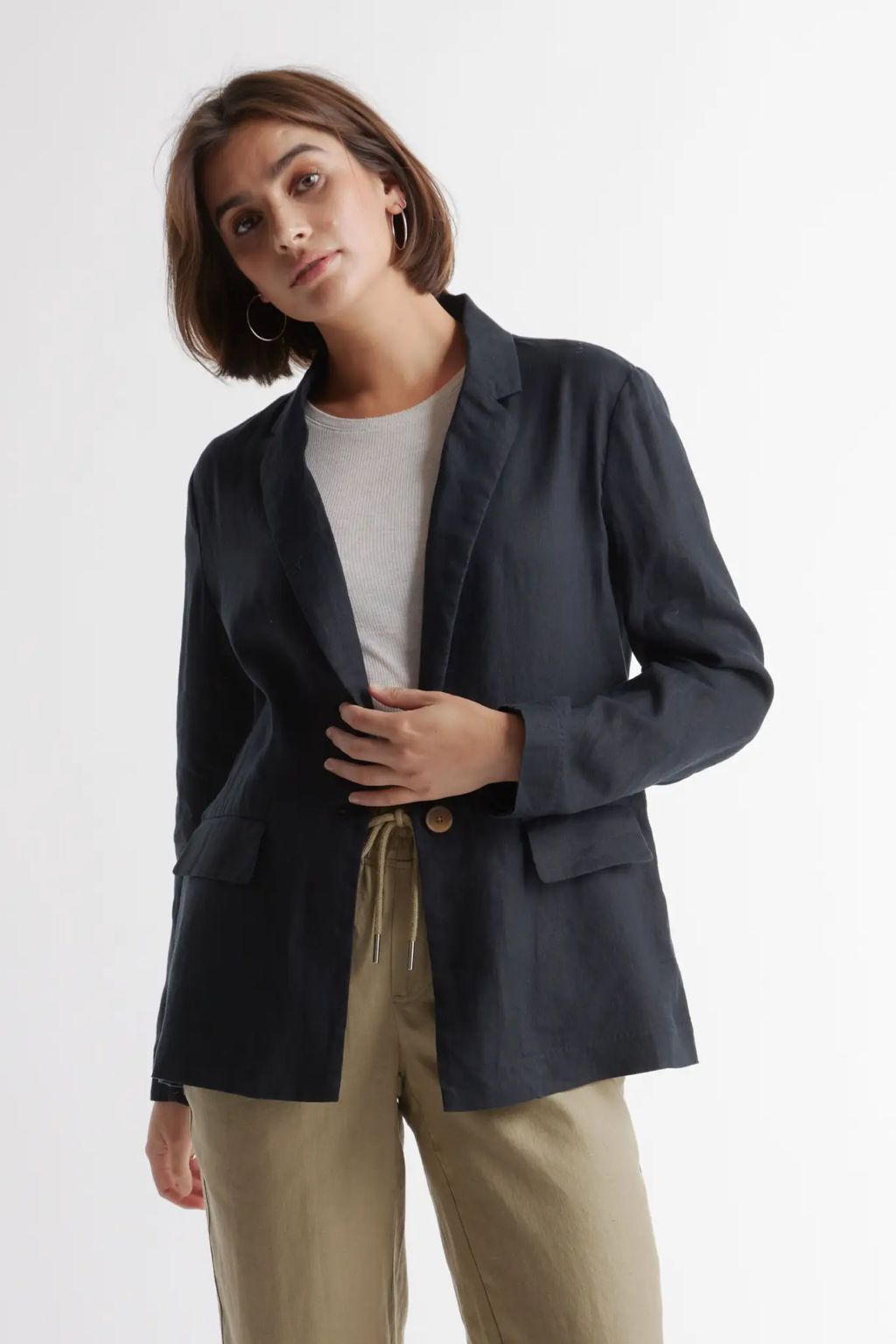 The 11 Best Linen Blazers for Women in 2023 | Marie Claire
