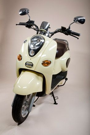 50cc & 125cc Equivalent Electric Motorcycles and Scooters - UK