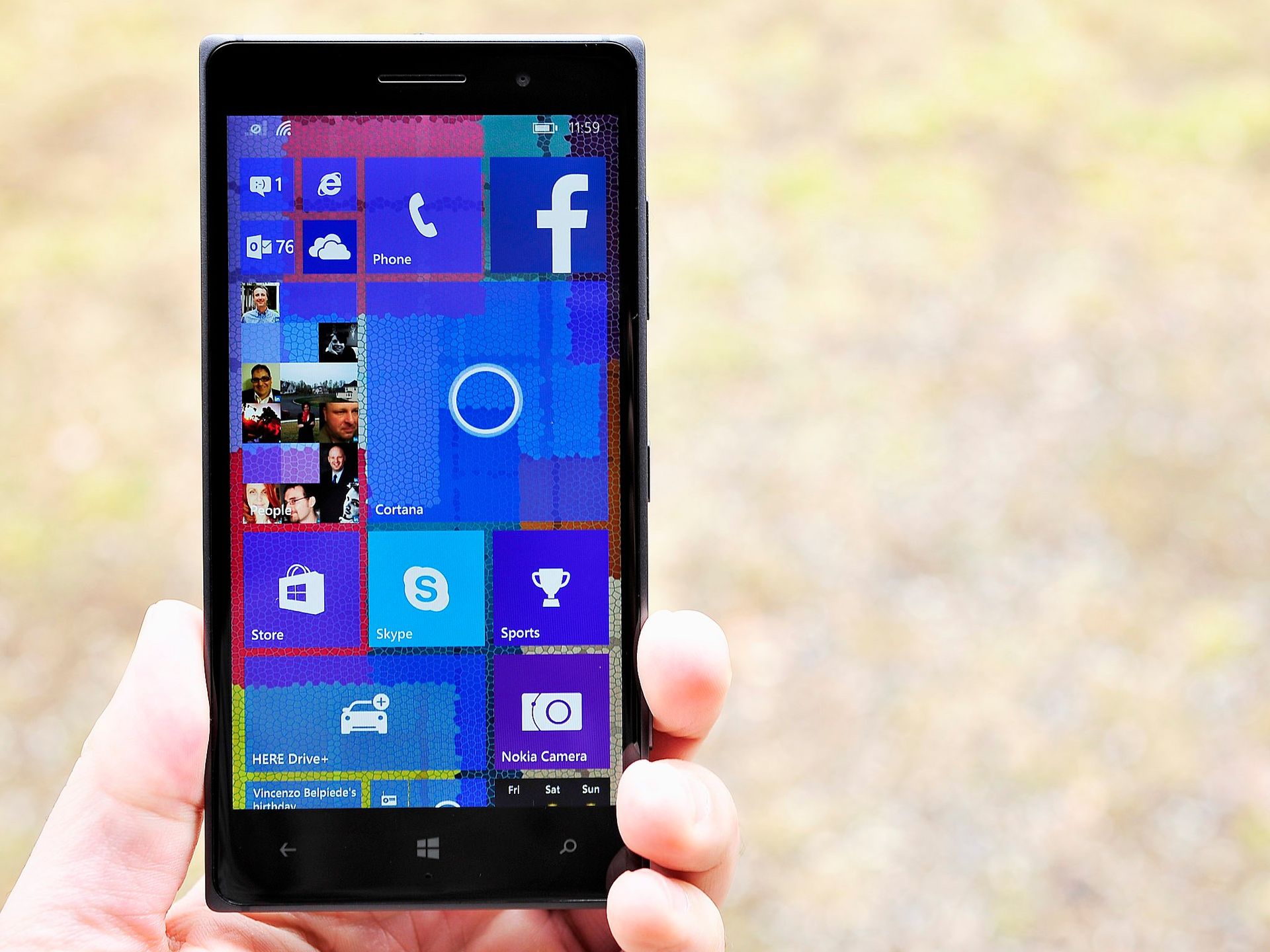 Windows 10 Technical Preview update for Windows Phone is now available ...