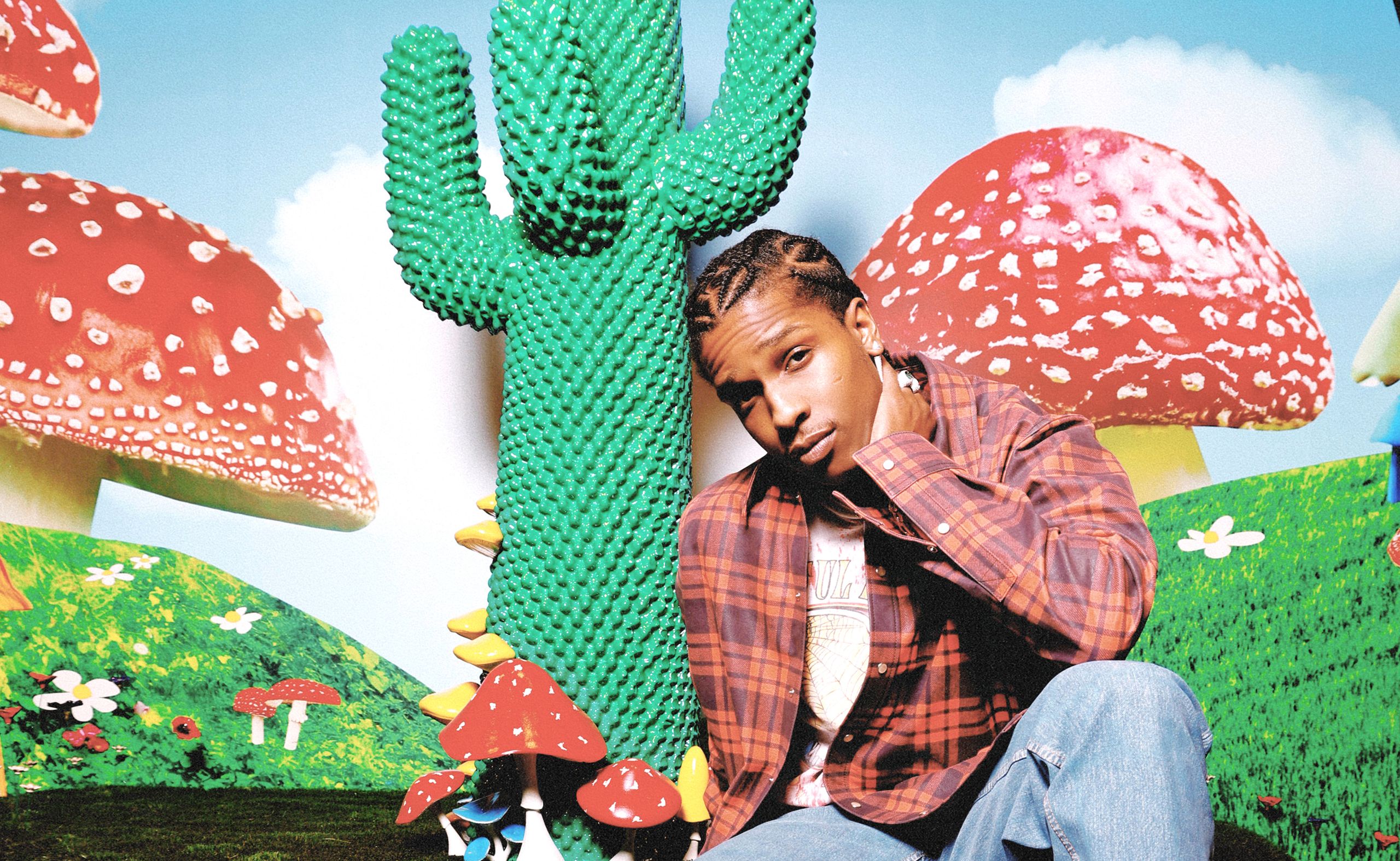 2000's ポストモダン cacto フロアライト アレッサンドロメンディーニ A$AP Rocky is launching home decor - starting with this 'shroom