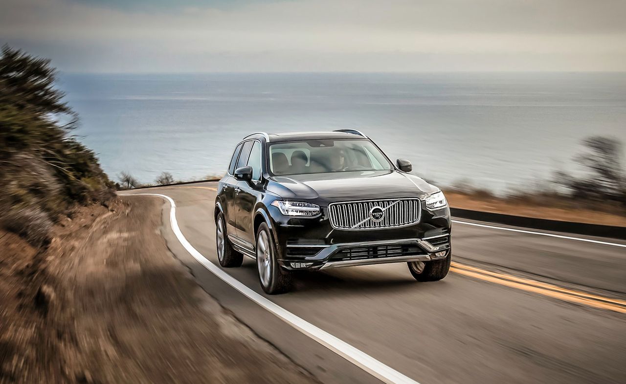 New Volvo XC90 rolls.