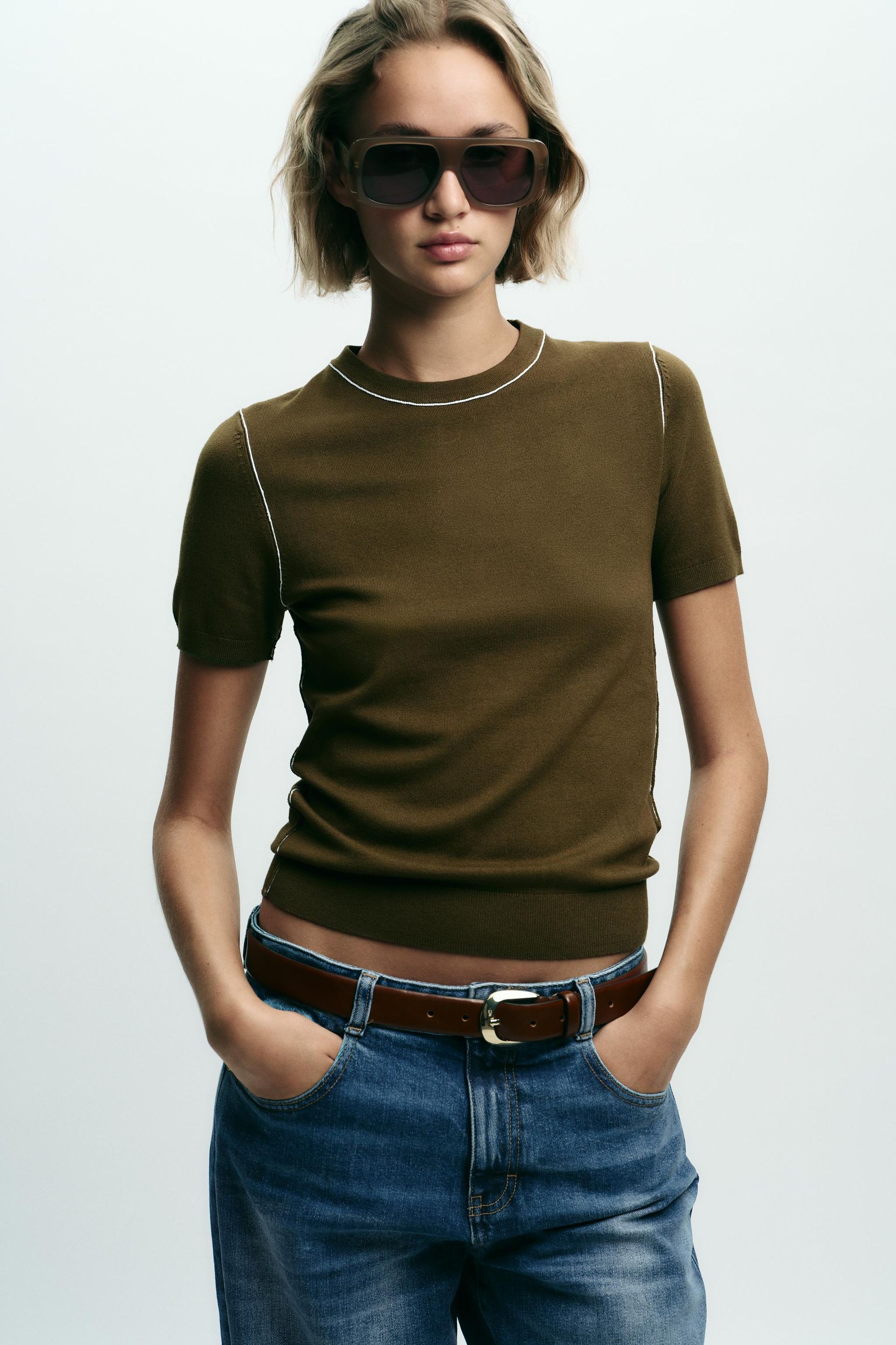 Leather Belt With Oval Buckle