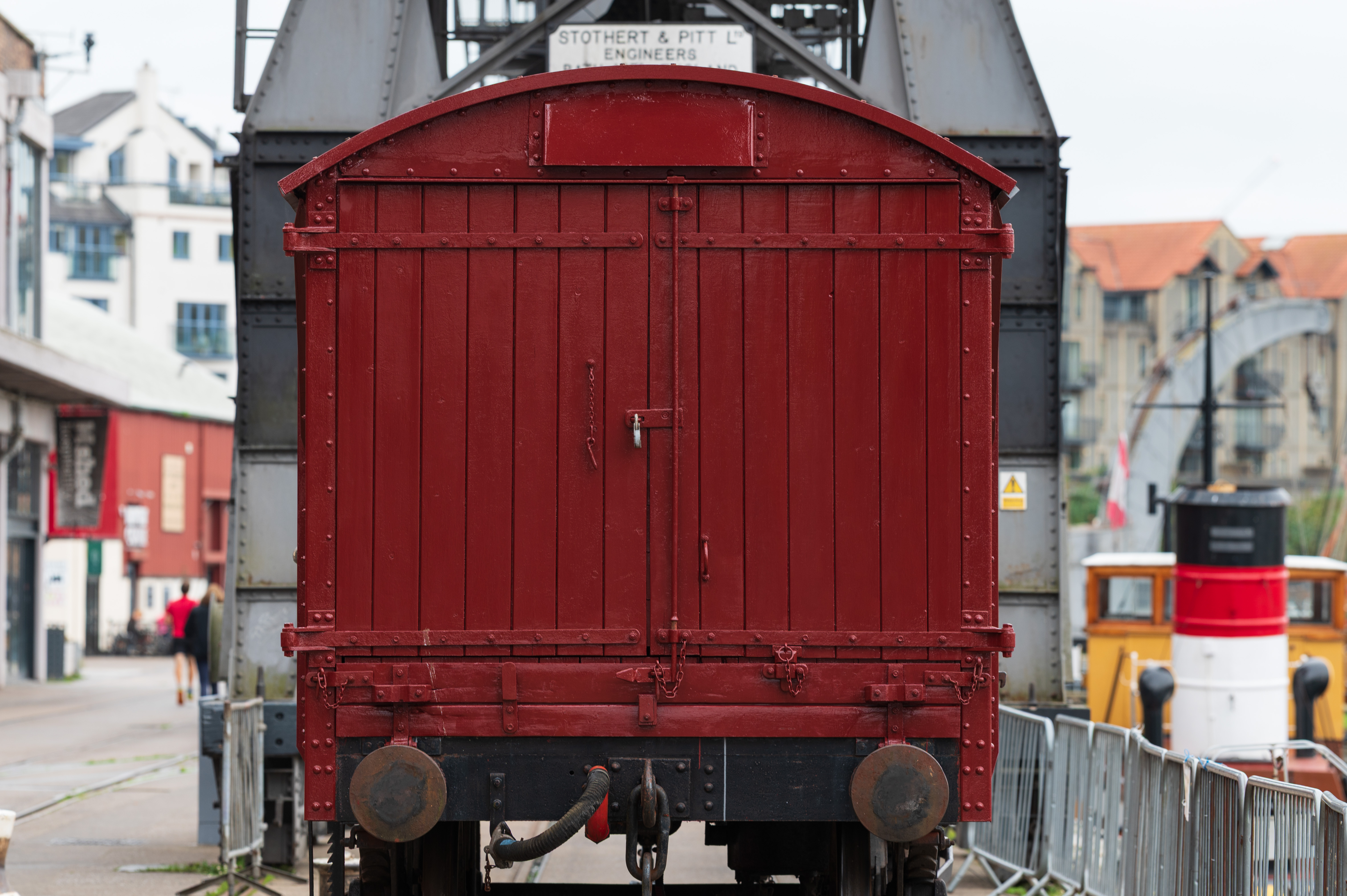 Laowa 200mm f/2 AF FF example shot