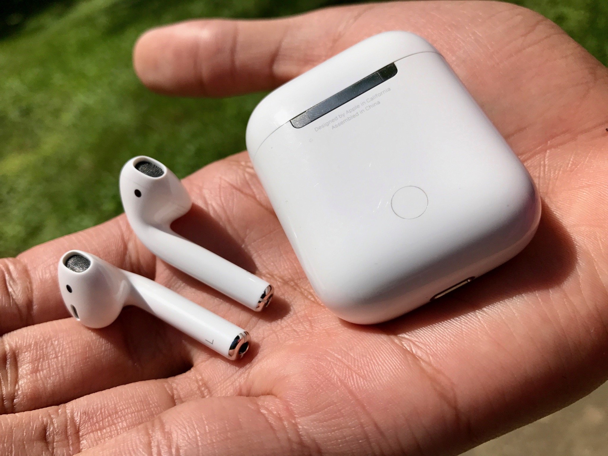 Pligt Woods Løsne How to update the firmware on your AirPods | iMore