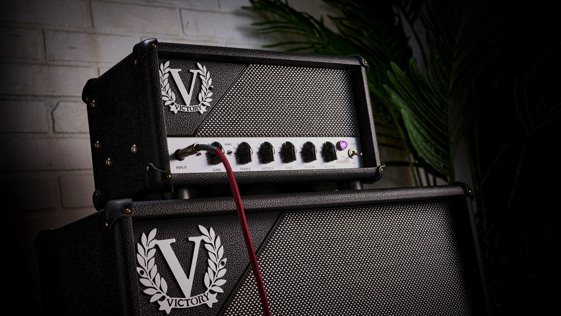 Victory The Deputy amp head and matched cabinet