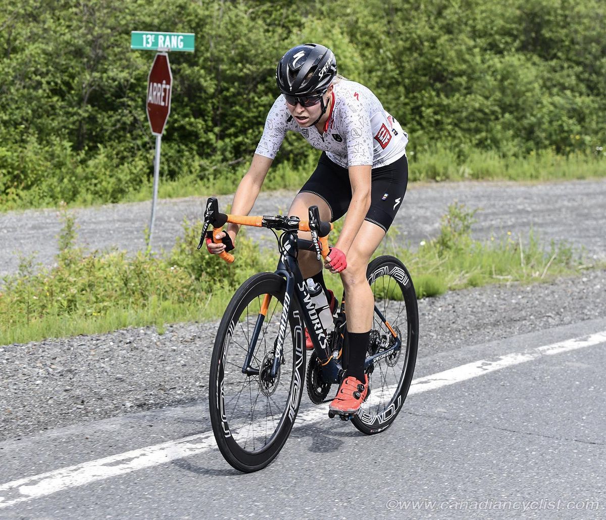 Maghalie Rochette (Specialized) attacks