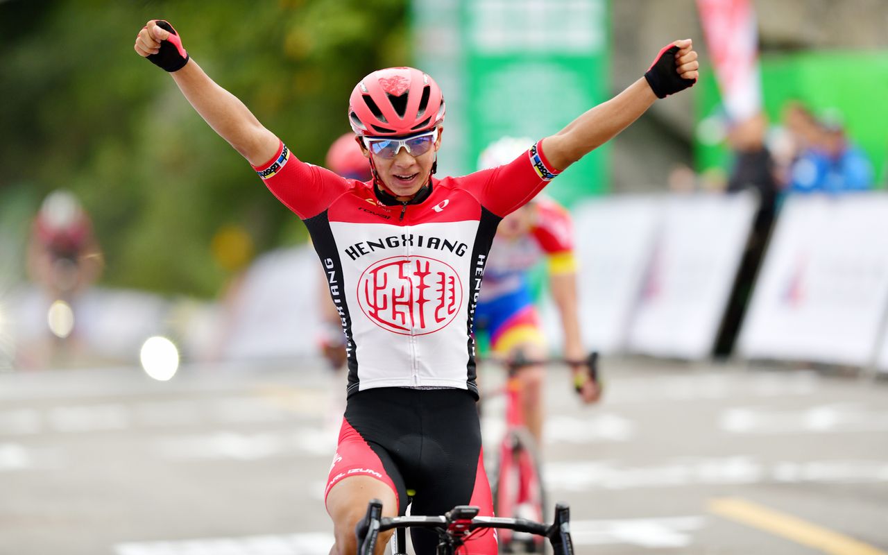 Lyu Xianjing wins stage 1 of the Tour of Fuzhou